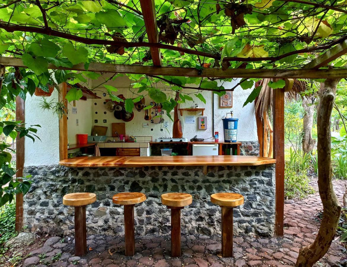 La Urraca Loca Hostel Balgue المظهر الخارجي الصورة
