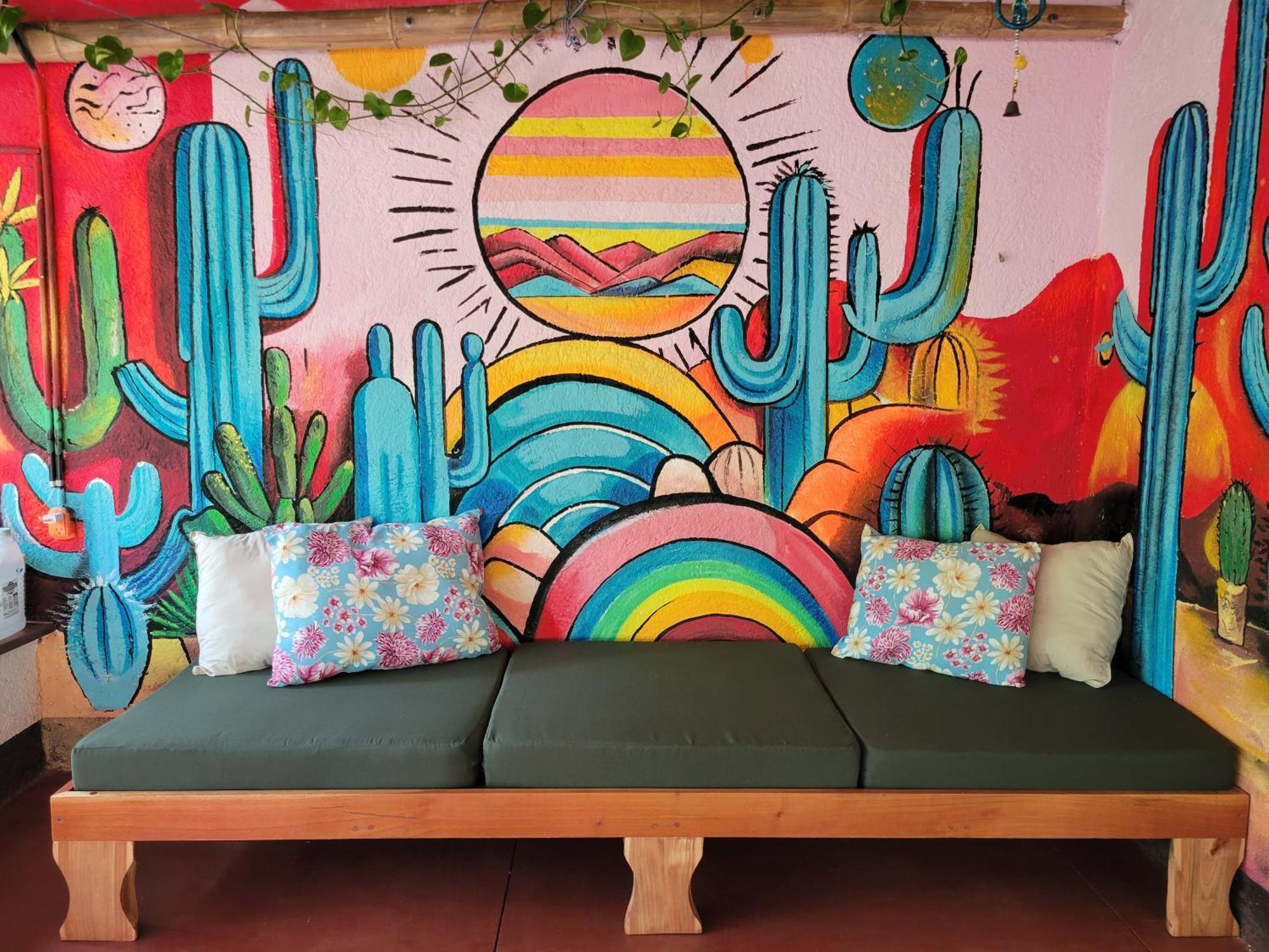 La Urraca Loca Hostel Balgue المظهر الخارجي الصورة